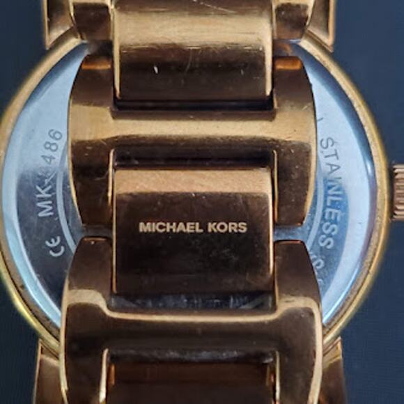 Michael Kors MK3486 Women's Watch Rose Gold Stainless Steel Analog 33mm Quartz - Picture 3 of 8